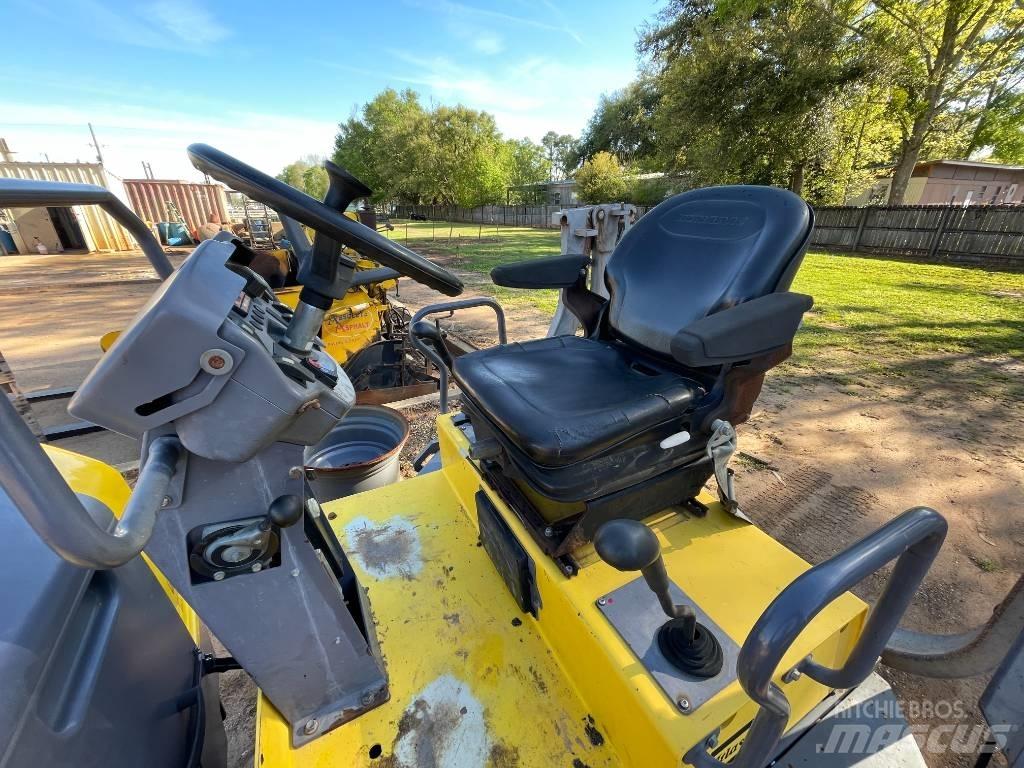 Dynapac CC 1300 Cilindros Compactadores tandem