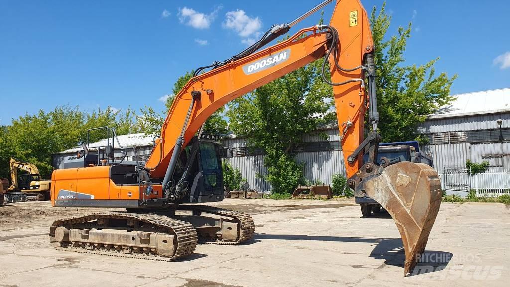 Doosan DX 255 LC-5 Escavadoras de rastos