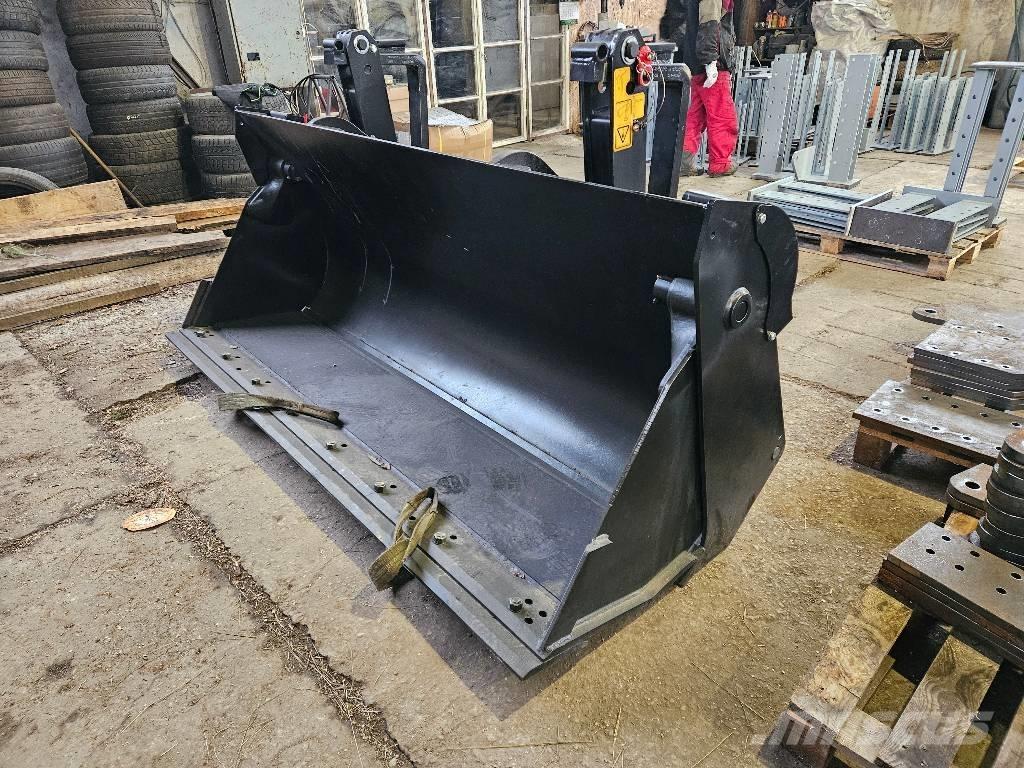JCB 4 CX Baldes