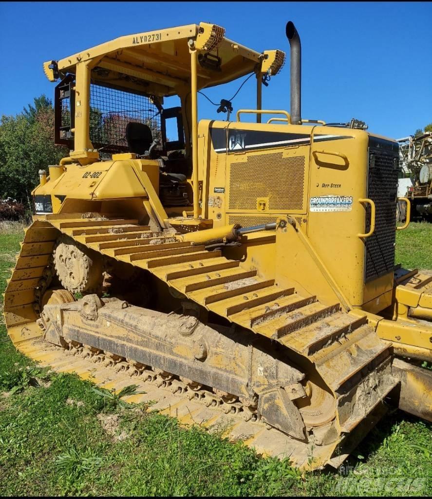 CAT D 6 N Dozers - Tratores rastos