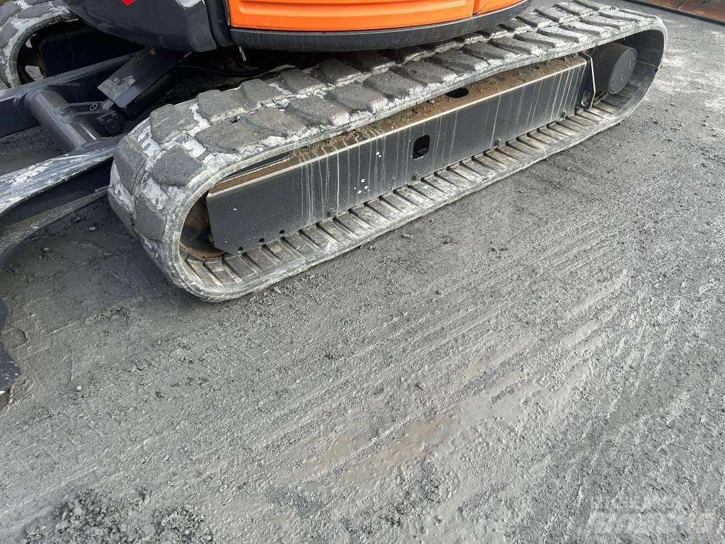 Hitachi ZX48U-5 Mini Escavadoras <7t