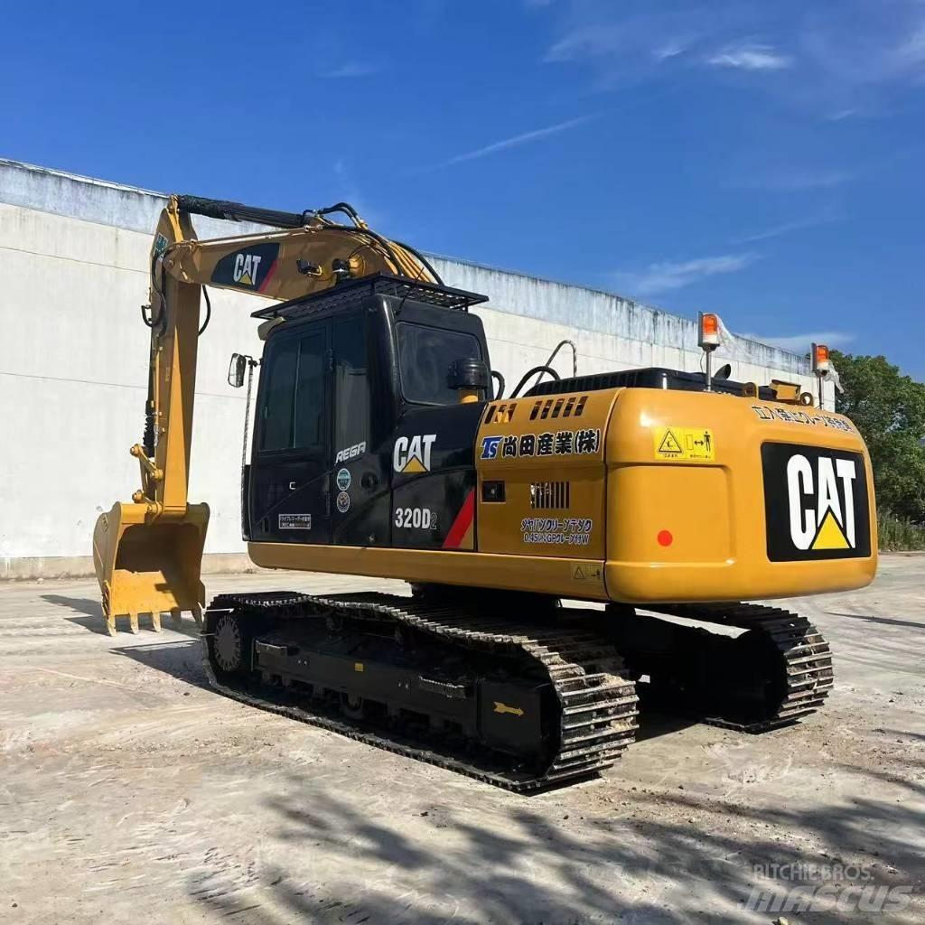 CAT 320 D2 L Escavadoras de rastos