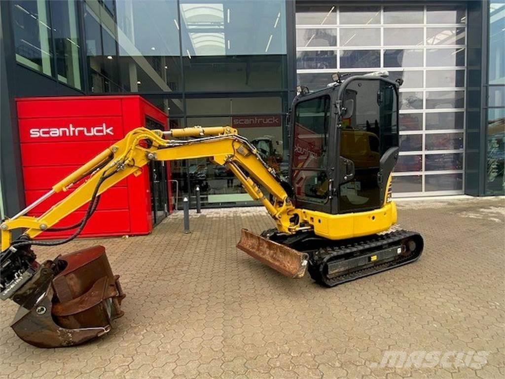 Komatsu PC24MR-5 Escavadoras de rodas