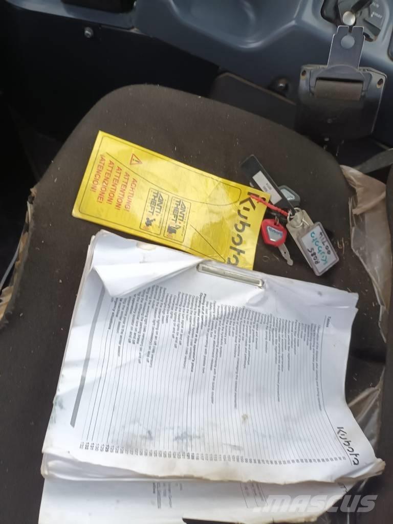 Kubota R 085 Pás carregadoras de rodas