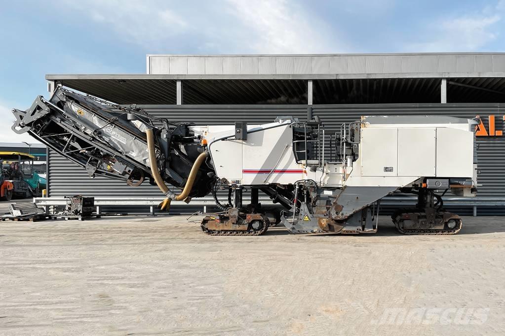 Wirtgen W 210 Fresadoras de asfalto