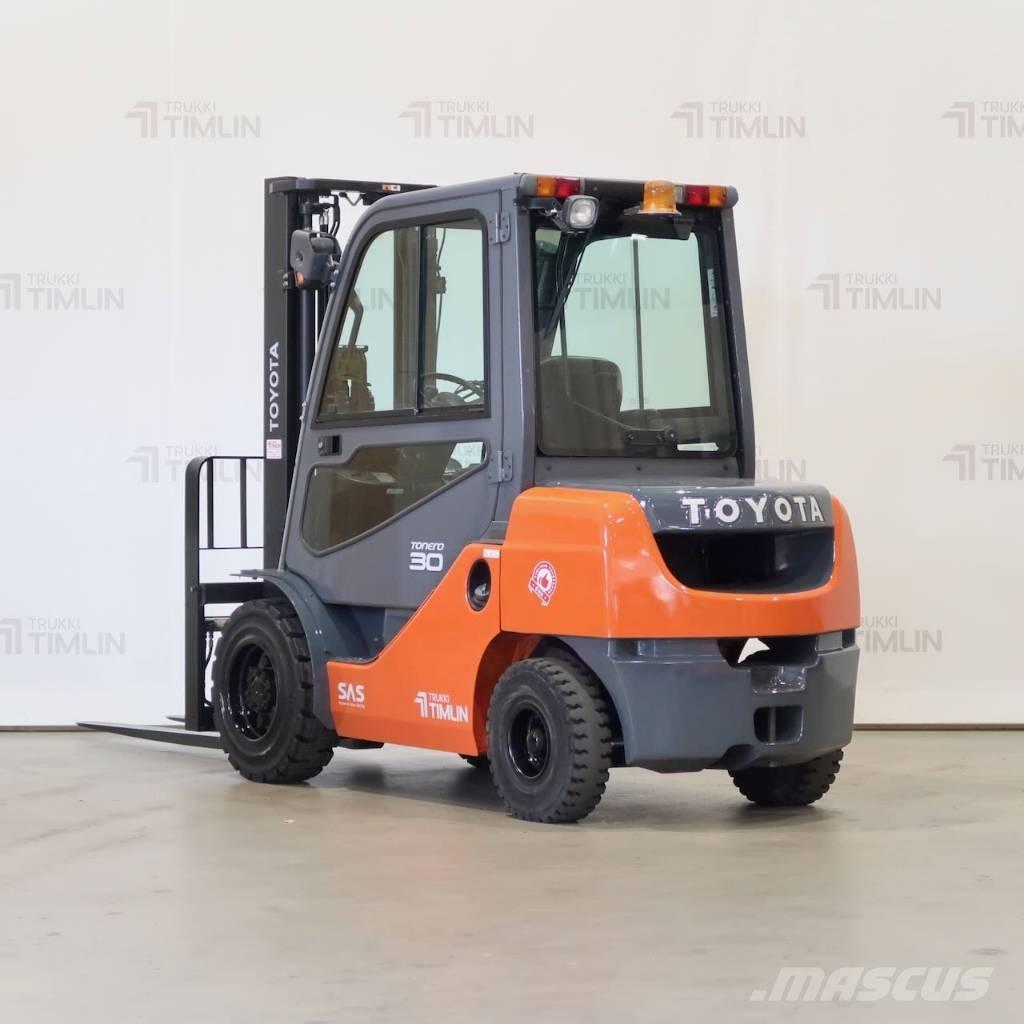 Toyota 02-8FDF30 Empilhadores Diesel