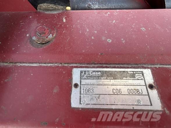 Case IH 1063 Ceifeiras debulhadoras compactas