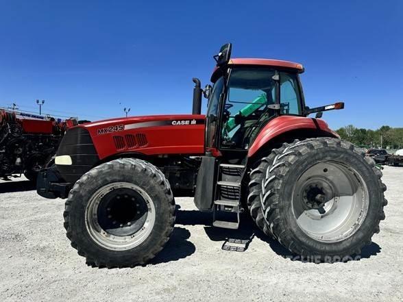 Case IH MX245 Tratores Agrícolas usados