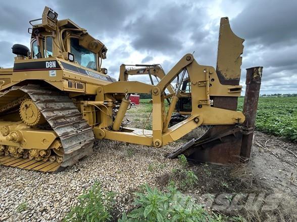 CAT D8N Dozers - Tratores rastos