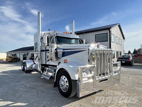 Kenworth W900L Tractores (camiões)