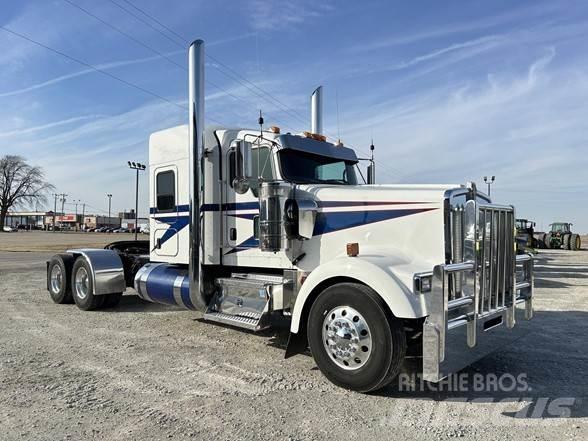 Kenworth W900L Tractores (camiões)