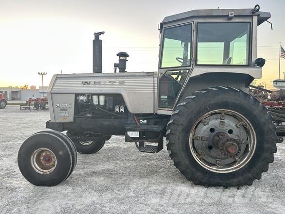 White 2-135 Tratores Agrícolas usados