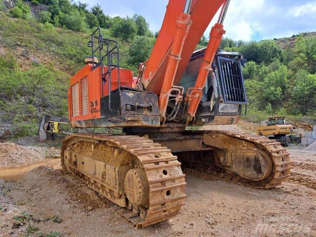 Hitachi ZX670ICH-5B Escavadoras de rastos