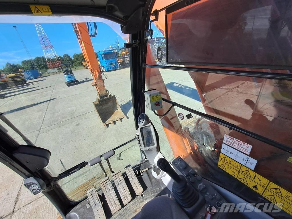 Hitachi ZX210LC-6 Escavadoras de rastos