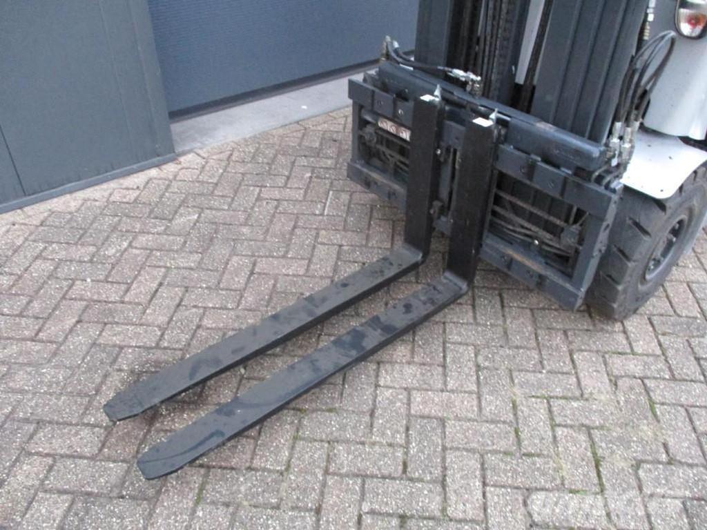 Still RX 60-25 Empilhadores eléctricos