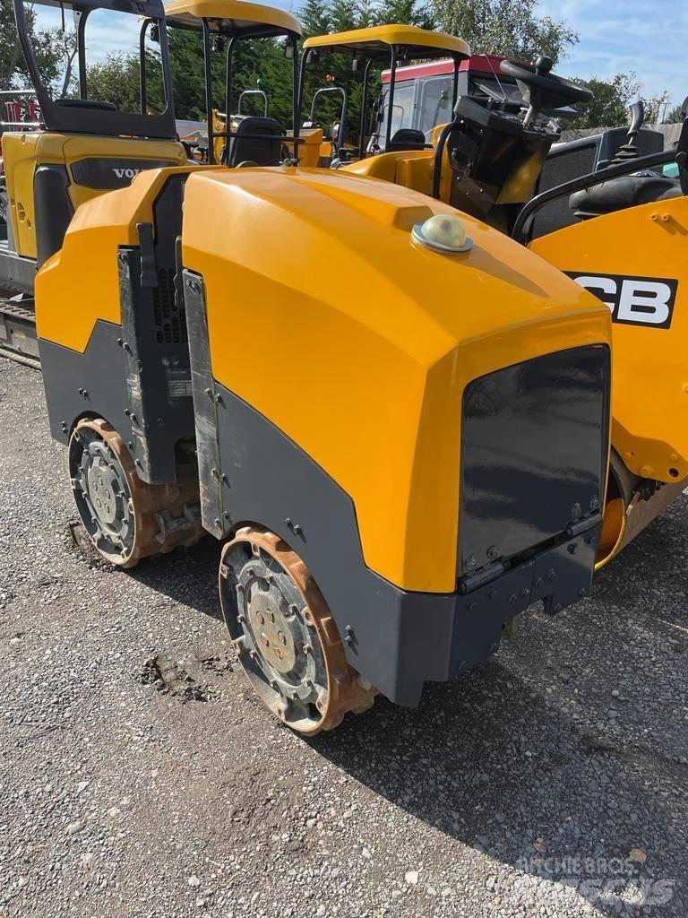 Ammann ARR 1575 Compactadores para terra