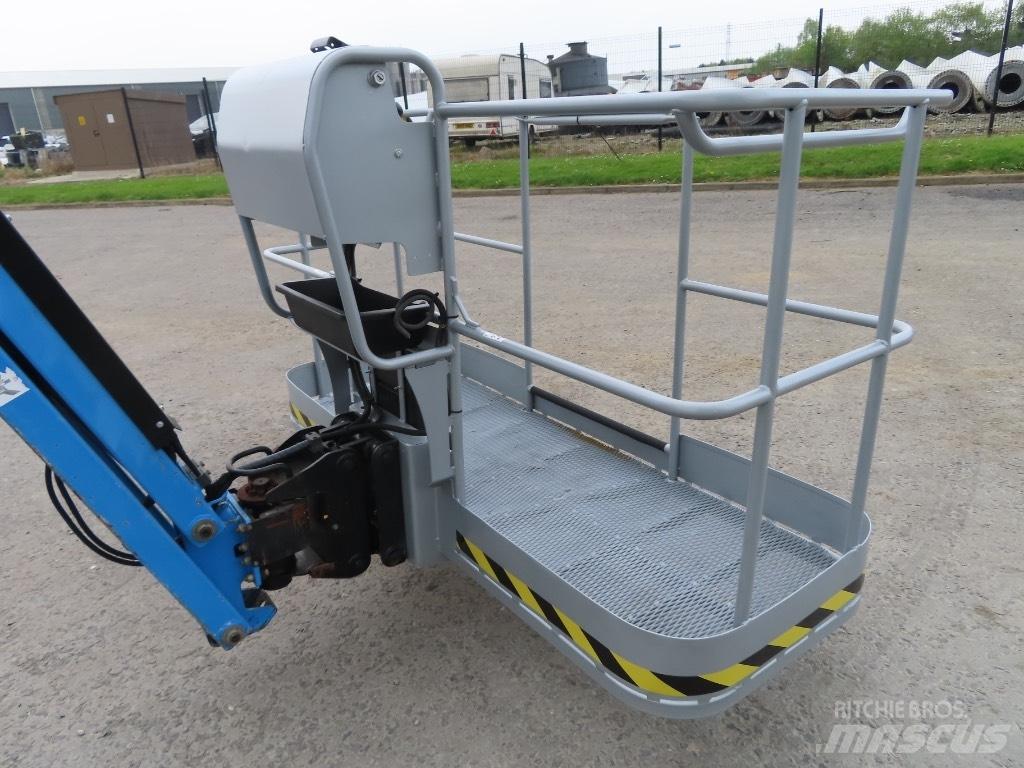 Manitou 180 ATJ Elevadores braços articulados