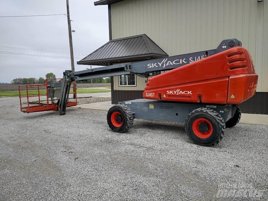 SkyJack SJ 45 T Elevadores braços Telescópicos