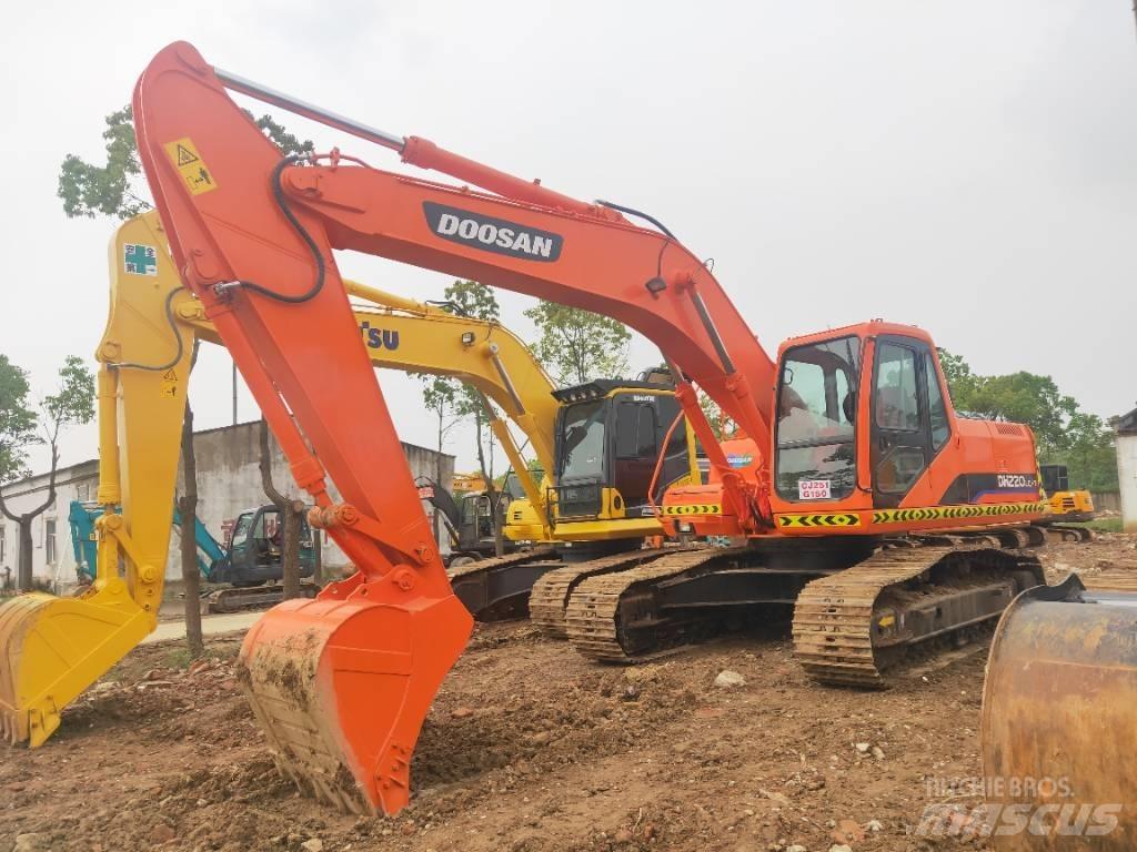 Doosan DH220LC-7 Escavadoras de rastos