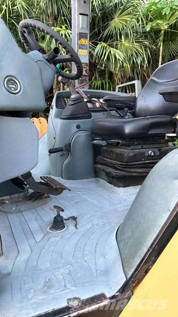 CAT 420 D IT Retroescavadoras