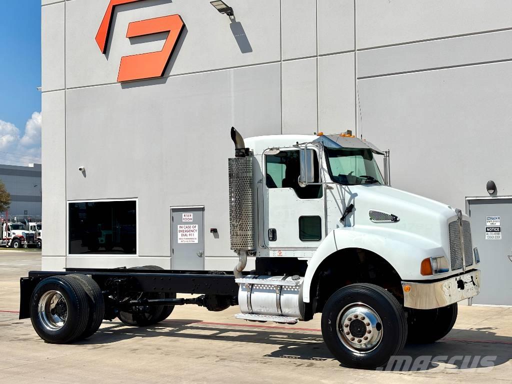 Kenworth T 300 Tractores (camiões)