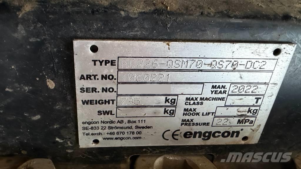 Kobelco SK 210 LC Escavadoras de rastos