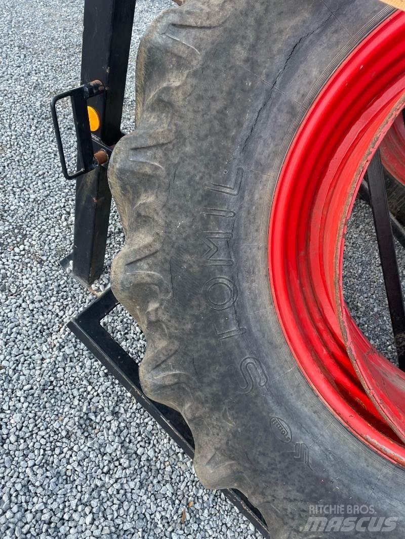 Stomil 20.8 R 38 Pneus Agrícolas