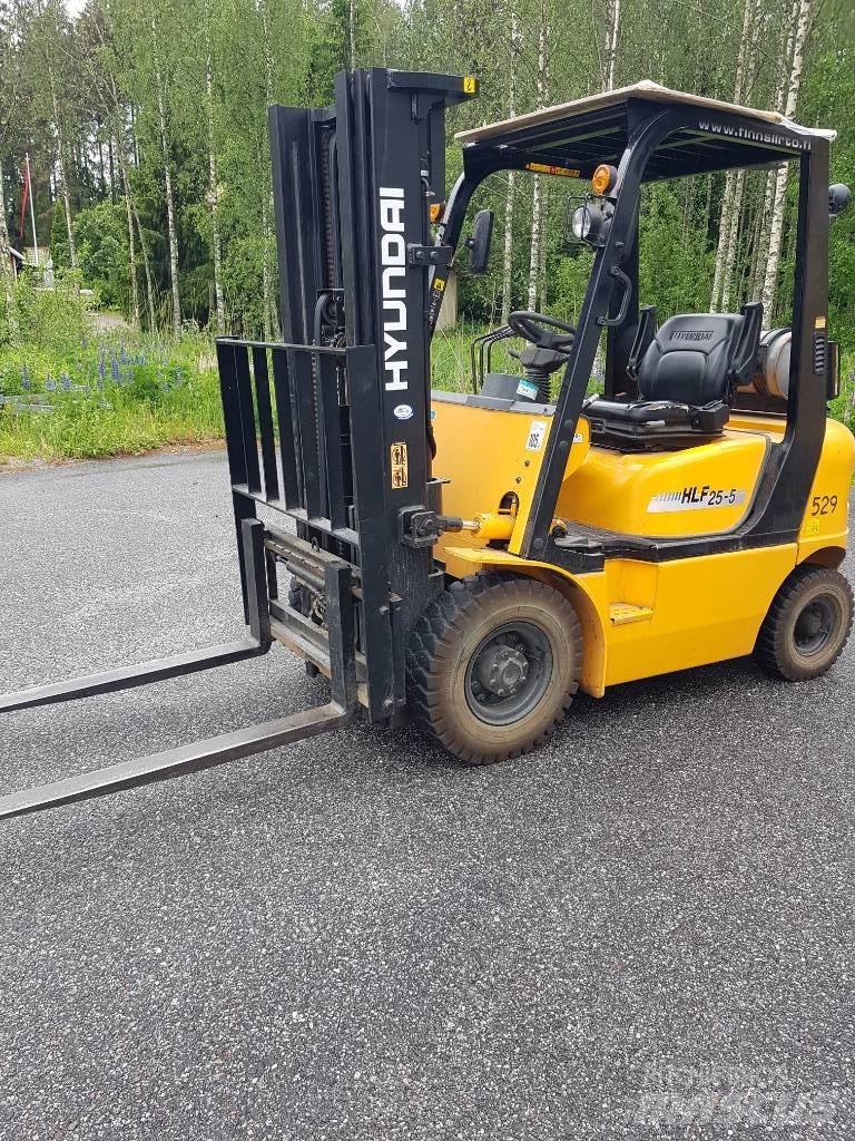 Hyundai HLF 25-5 Empilhadores a gás