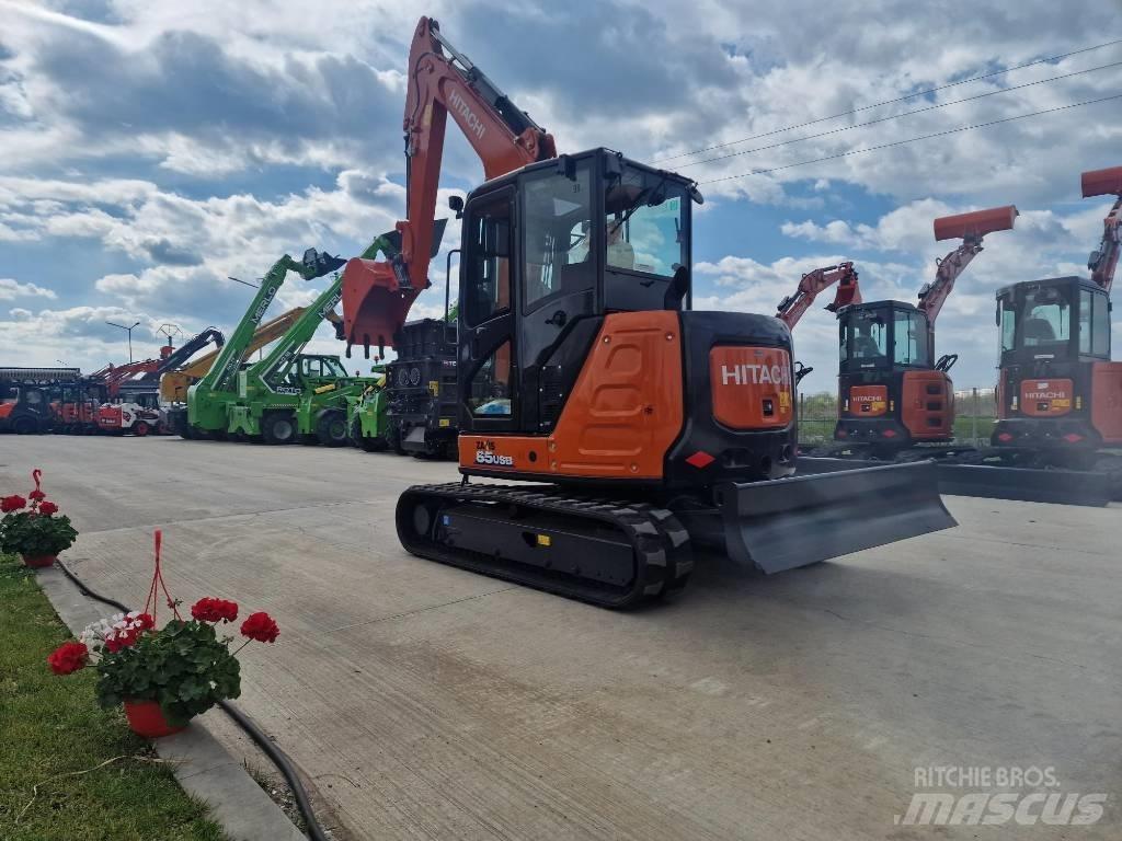 Hitachi ZX65USB-6 Mini Escavadoras <7t