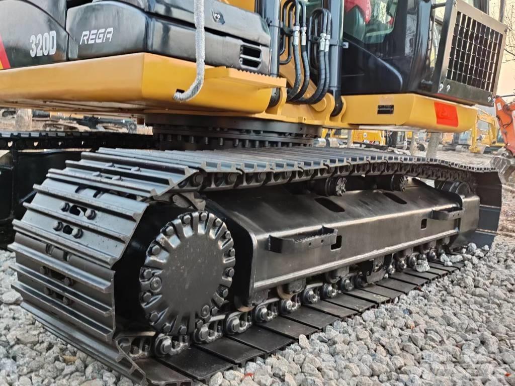 CAT 320 D Escavadoras de rastos