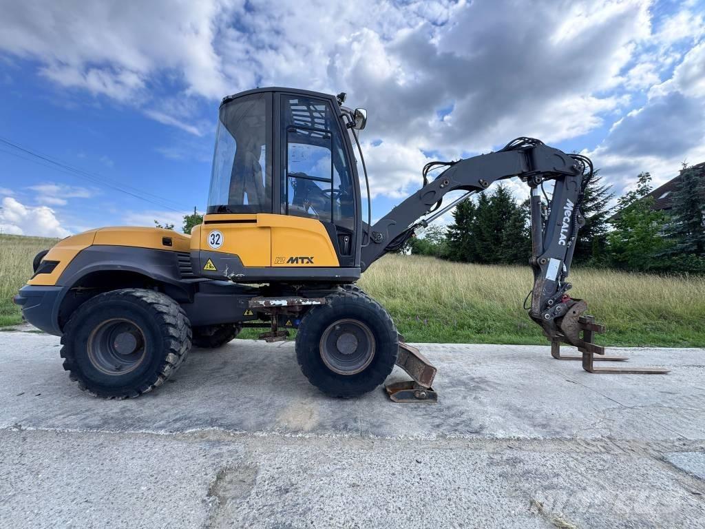 Mecalac 12 MTX Retroescavadoras