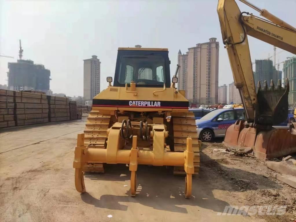 CAT D 6 M Dozers - Tratores rastos