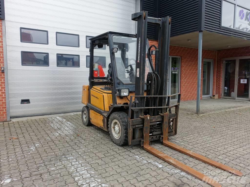 Jungheinrich DFG 25 Empilhadores Diesel