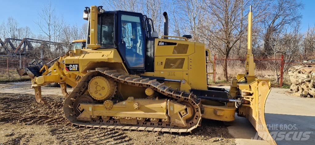CAT D 6 N XL Dozers - Tratores rastos