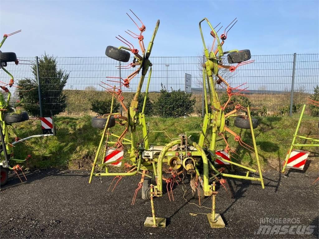 CLAAS Volto 640 HR Ancinho virador