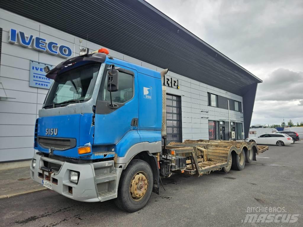 Sisu E12 8x2 Camiões de transporte de máquinas florestais