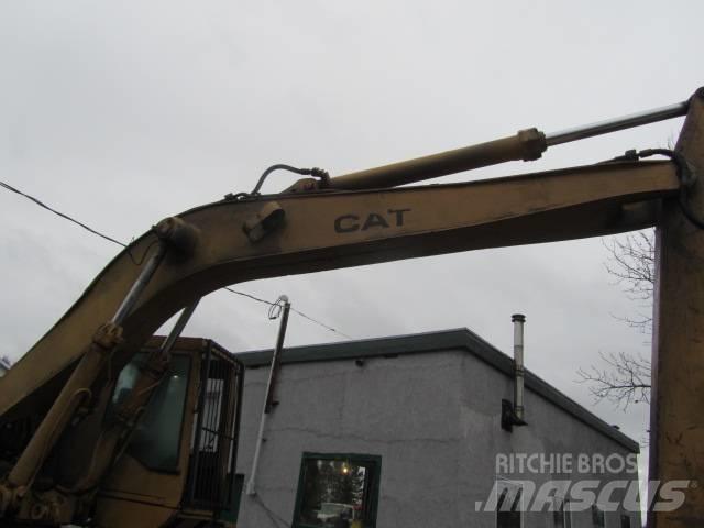 CAT 235 B Escavadoras de rastos