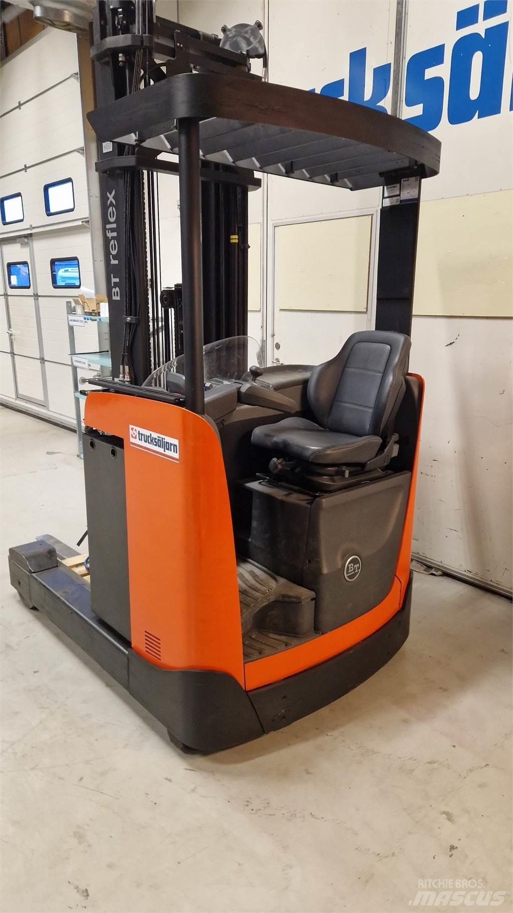BT RRE160B Empilhadores Elevadores