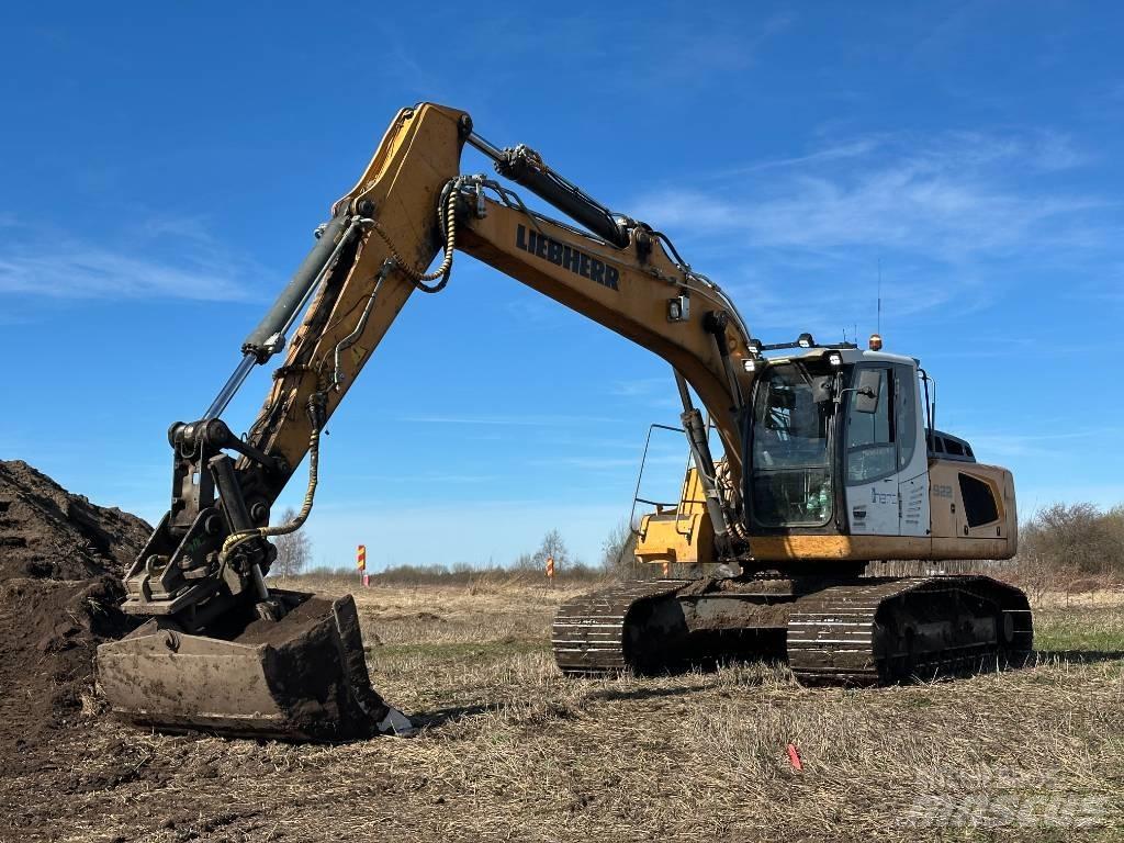 Liebherr R 922 Escavadoras de rastos