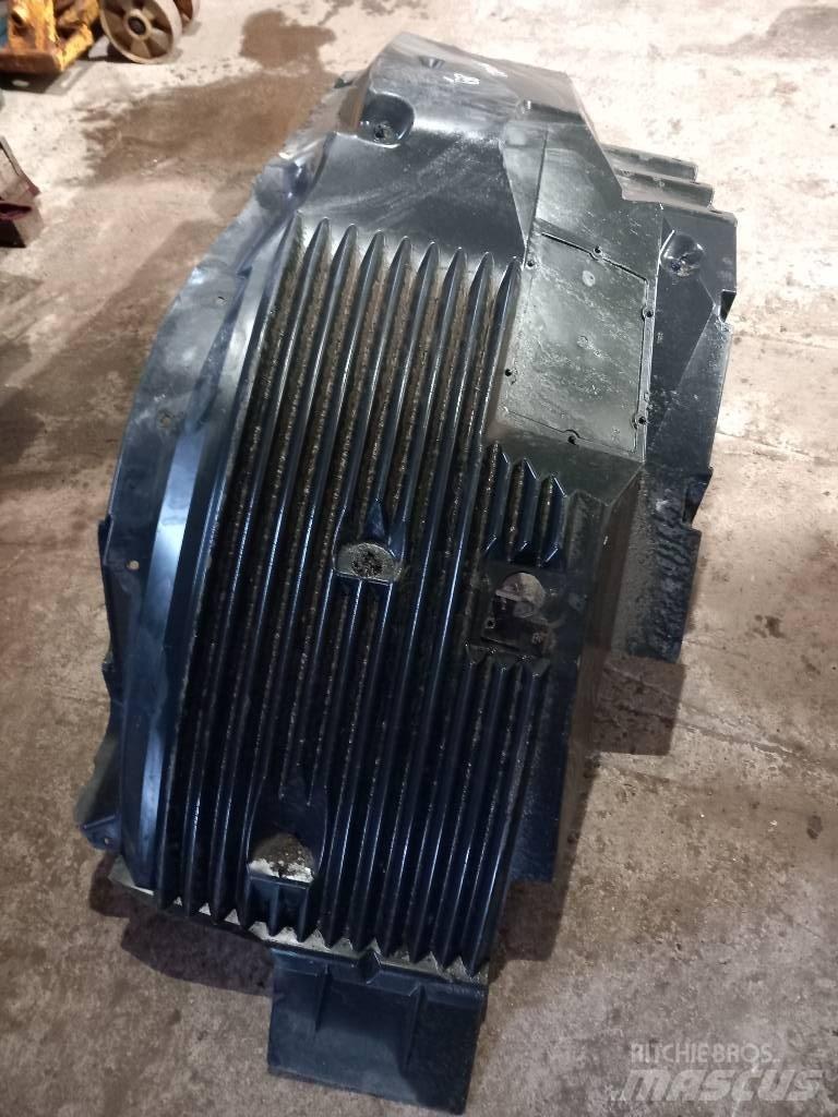 MAN TGX 81612300108 Cabines e interior