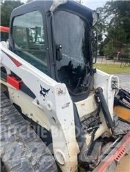 Bobcat T870 Carregadoras de direcção deslizante