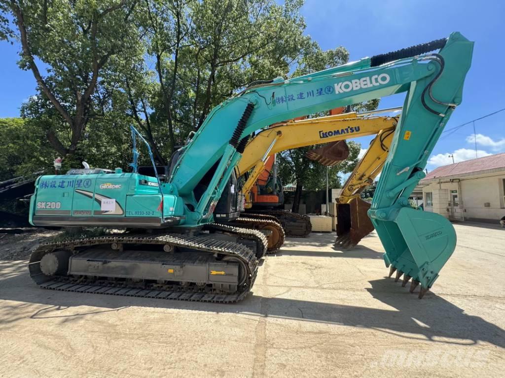 Kobelco SK200-8 Escavadoras de rastos
