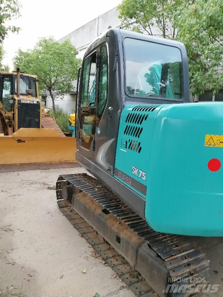 Kobelco SK 75 Escavadoras de rastos