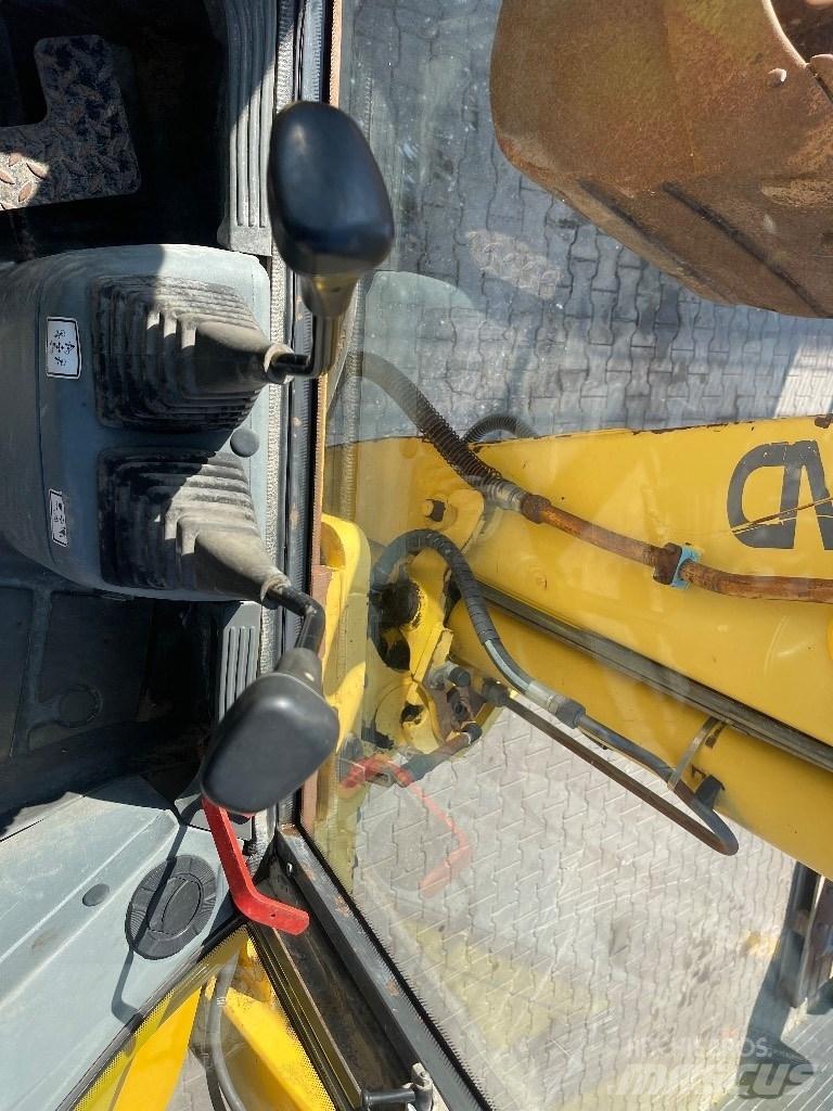 New Holland LB 110 Retroescavadoras