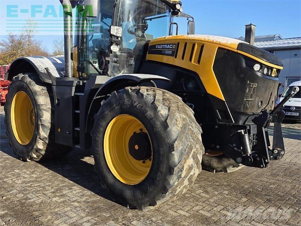 JCB fastrac 8330 Tratores Agrícolas usados