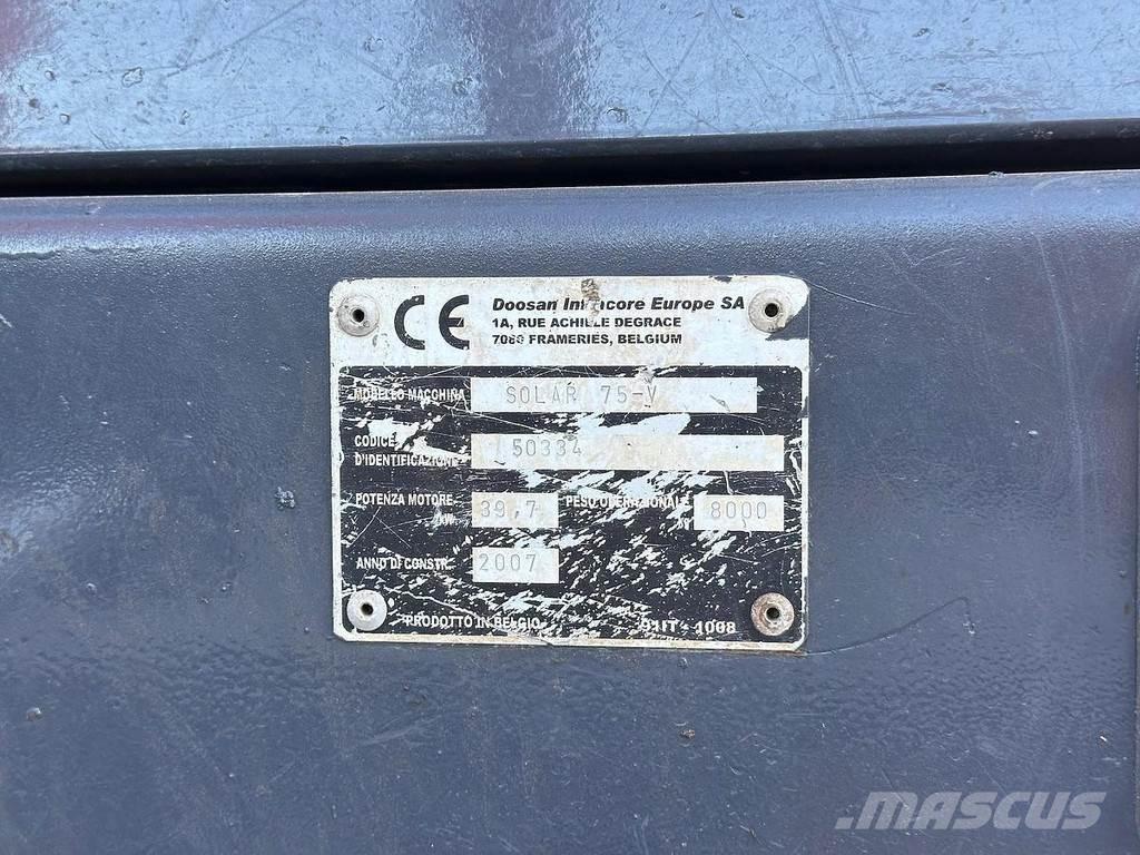 Doosan SOLAR 75V Escavadoras Midi 7t - 12t