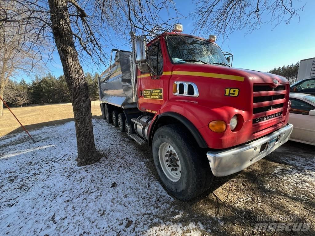 Sterling L 7500 Camiões basculantes