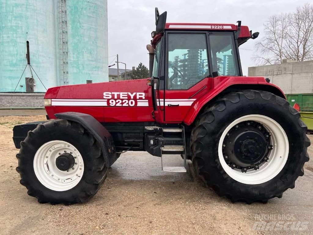 Steyr 9220 Tratores Agrícolas usados