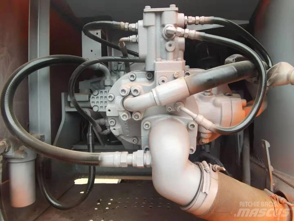 Hitachi EX 200 Escavadoras de rastos