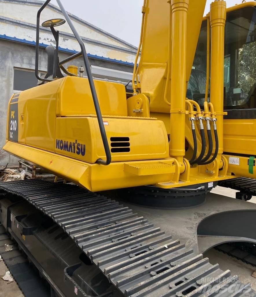 Komatsu PC210LC-8M0 Escavadoras de rastos